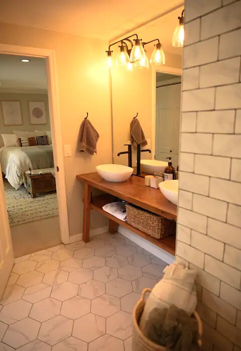 Foto del edificio - 4302 Timberlane