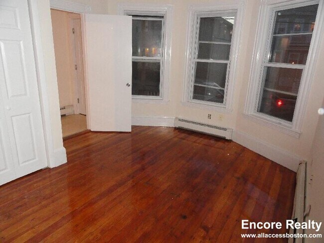 Foto del edificio - 68 Winchester St