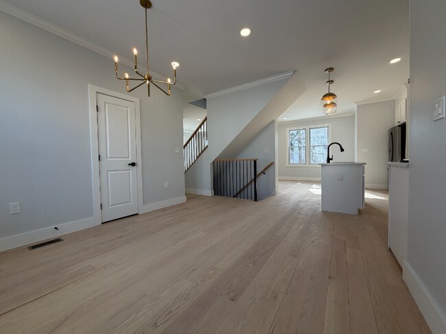 Building Photo - 3217 Central Ave NE