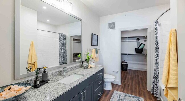 Building Photo - 15117 Fishtrap Rd