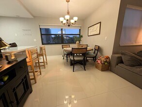 Building Photo - 10280 NW 9th St Cir