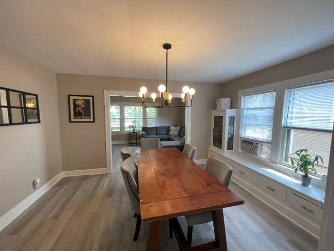 Foto del edificio - 3331 Grantwood Dr