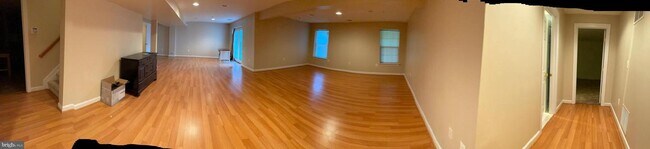 Building Photo - 13700 Pine Needle Ct