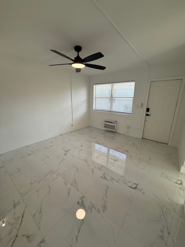 Foto del edificio - 1225 NW 2nd St