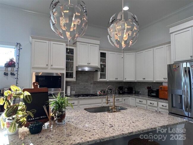 Foto del edificio - 1101 Waterlily Dr