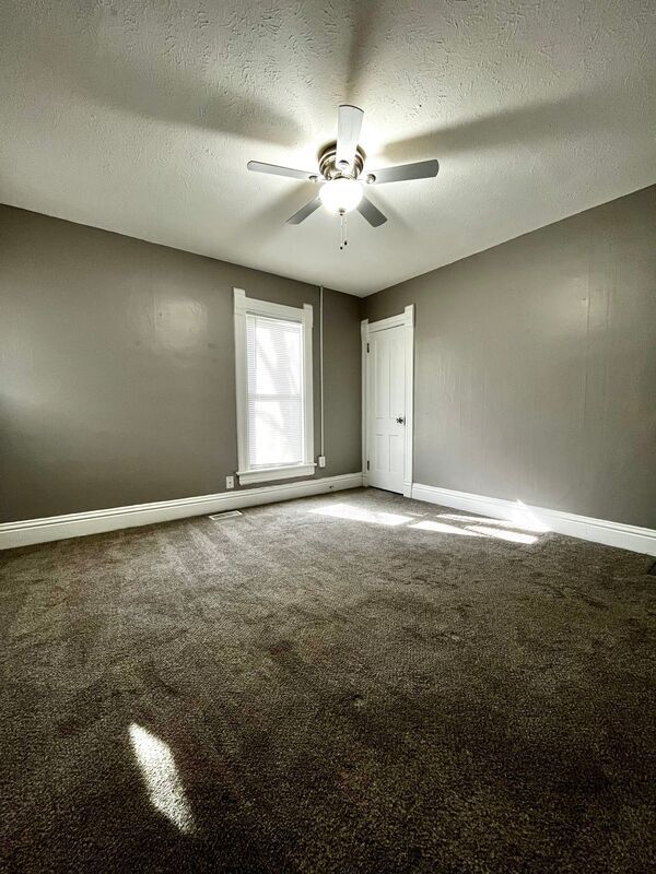 Foto del edificio - 445 N 25th St