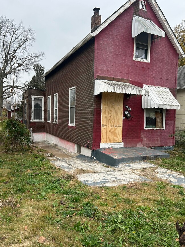 Building Photo - 4922 Davison Ave