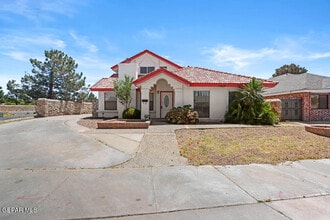 Building Photo - 1478 Gene Torres Dr