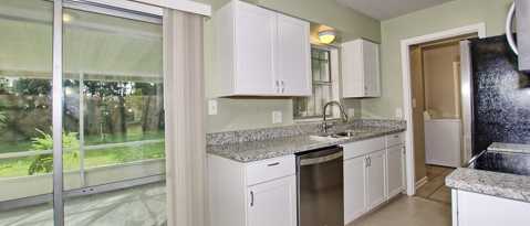 Foto del edificio - 2107 Longfellow Ct