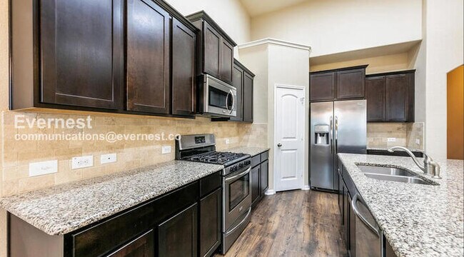 Foto del edificio - 1974 Mexia Dr