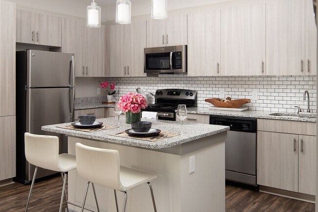 Foto del edificio - One White Oak Apartments