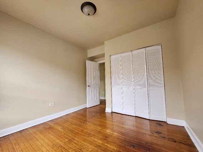 Foto del edificio - 4840 W Adams St
