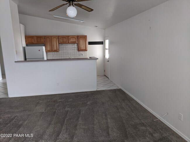 Building Photo - 7450 E Horseshoe Ln