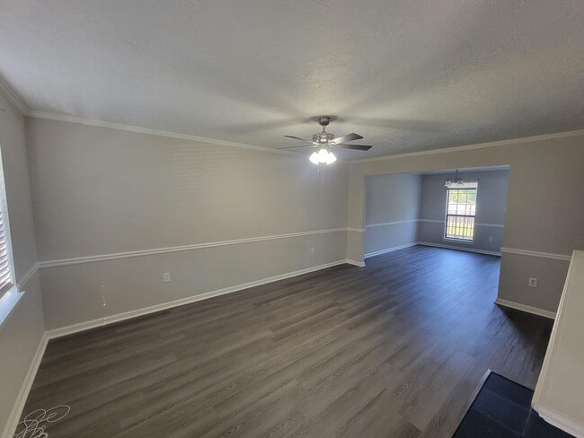Foto del edificio - 3921 Miramar Dr Ext