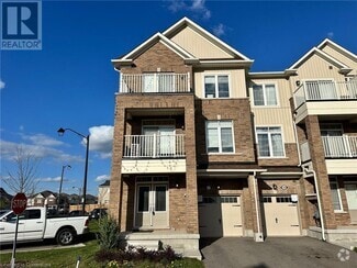 Building Photo - 113 HARTLEY Ave