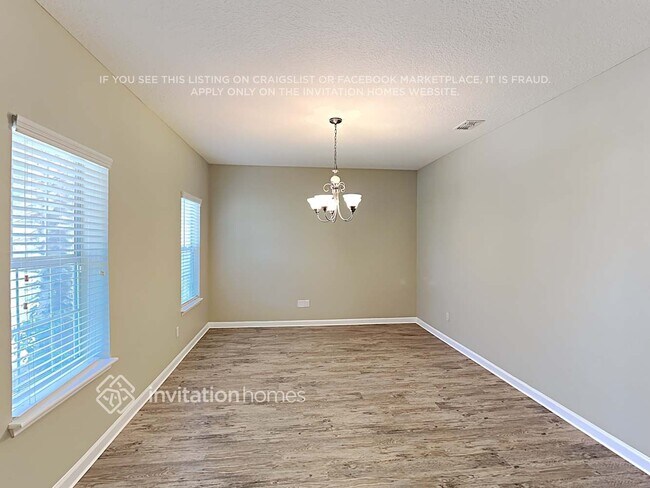 Foto del edificio - 3748 Chasing Falls Rd