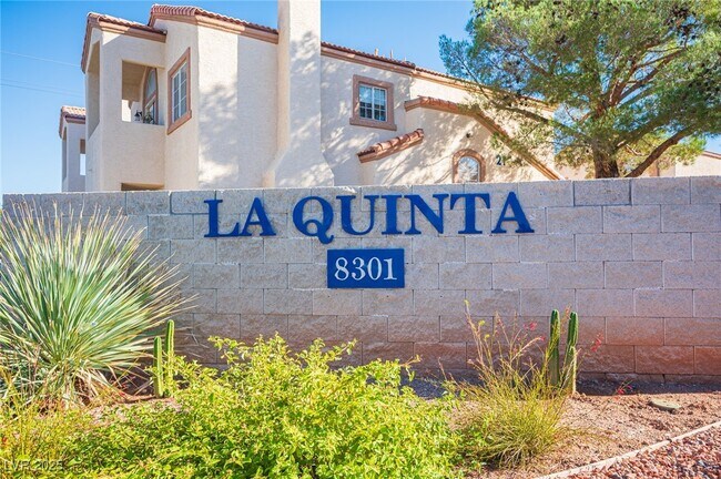 Foto del edificio - 8301 Boseck Dr