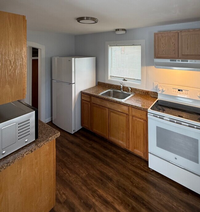 Foto del edificio - 1027 Monmouth St