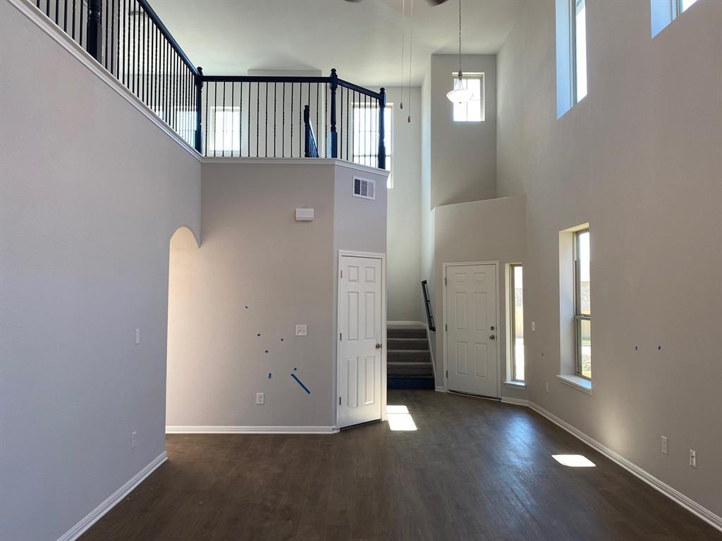 Primary Photo - 213 Rend Dr