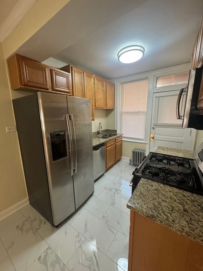 Foto del edificio - 6214 N Mozart St