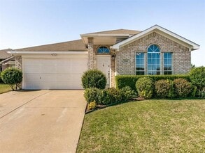 Building Photo - 5900 Aloe Ct