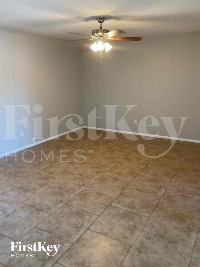 Foto del edificio - 4606 W Rose Ln