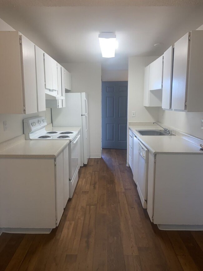 Olympic Sunset Apartments Apartments in WA