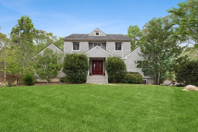 Building Photo - 1389 Bridgehampton-Sag Harbor Turnpike