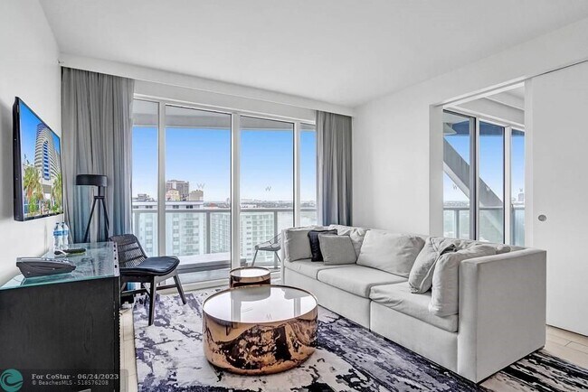 Foto del edificio - 3101 Bayshore Dr