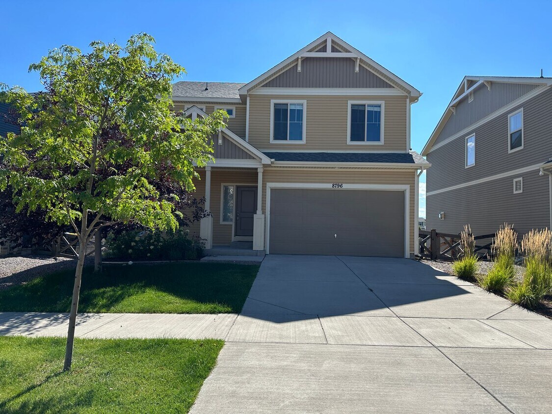 8796 Briar Brush Ln, Colorado Springs, CO 80927 House Rental in