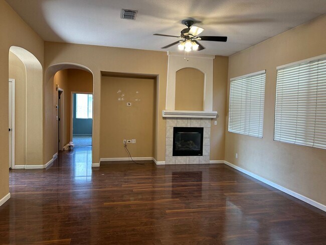 Foto del edificio - 1824 San Diego Cir