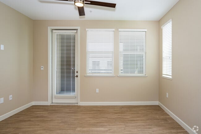 1HAB, 1BA - 734 ft² - Core Natomas