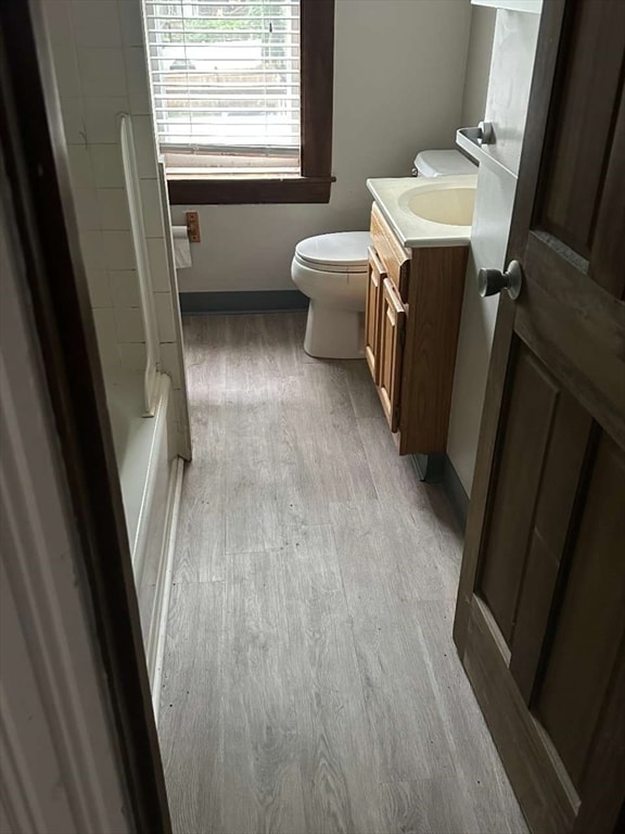 Building Photo - 5 Wellington Ave