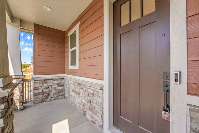 Building Photo - $3,195 - 3 Bed, 2.5 Bath Home in Thornton ...