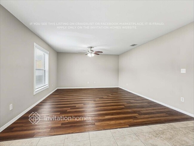 Foto del edificio - 30806 Temple Stand Ave