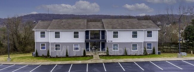 Building Photo - 123 Kingsridge Dr