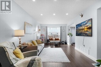 Building Photo - 104 Frances Ave