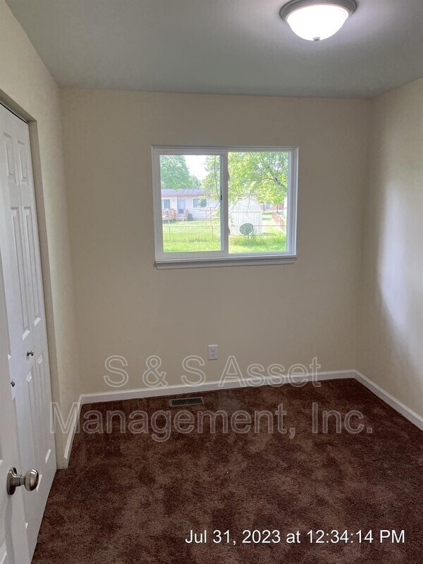 Building Photo - 3427 Danbury Crossroad St