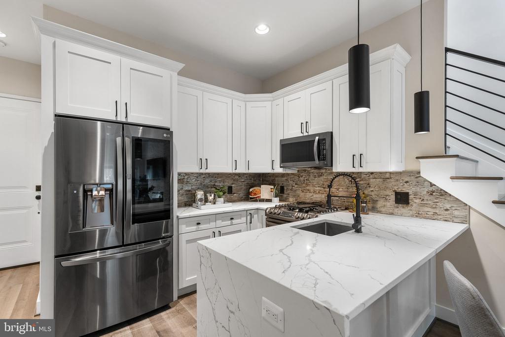 Foto principal - 1417 Staples St NE
