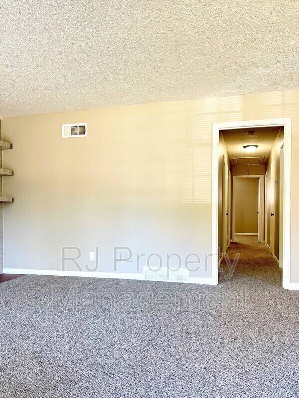 2226 Birken Dr, Memphis, TN 38134 House Rental in Memphis, TN