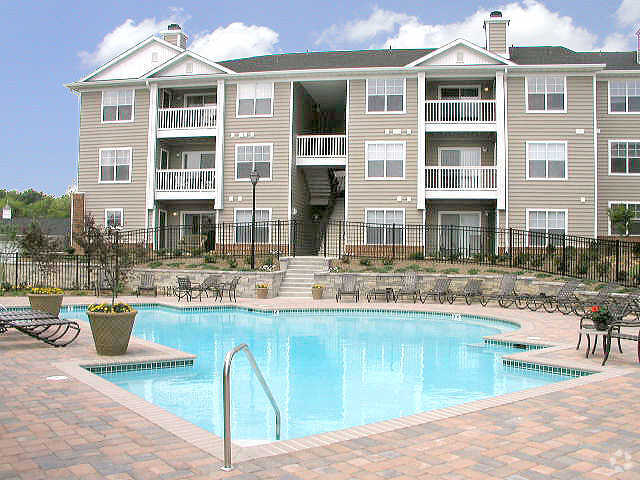 Building Photo - Reflections of West Creek