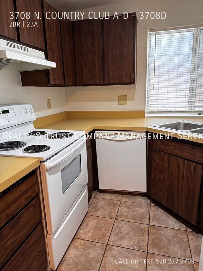 Foto del edificio - 3708 N Country Club Rd