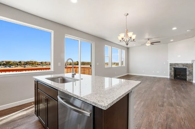 Building Photo - Spacious 5-Bedroom Home with Finished Basement in Desirable Colorado Springs Neighborhood