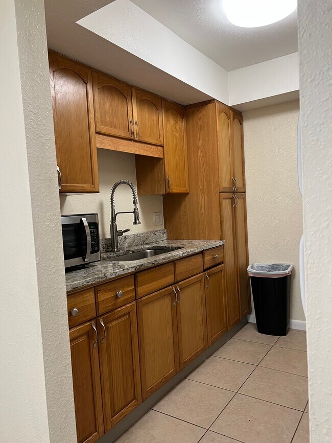 2176 Winchester Rd N Unit 2, Saint Petersburg, FL 33710 - Condo for ...