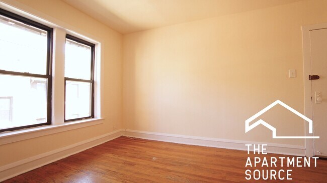 Foto del edificio - 3302 W Schubert Ave