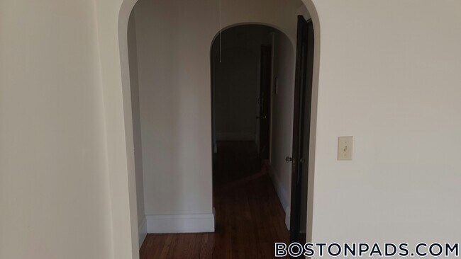 Foto del edificio - 349 Pleasant St