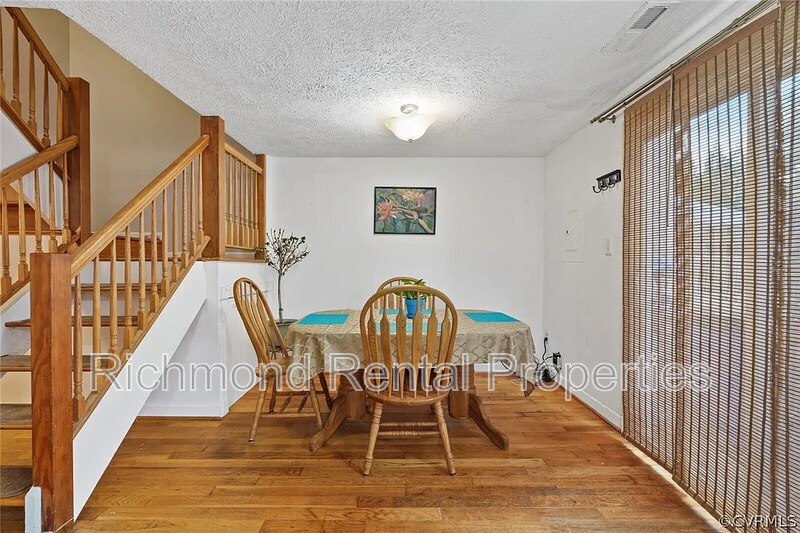 Foto del edificio - 4968 Finnegan Ct