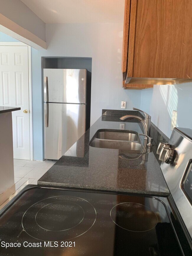 Foto del edificio - 302 Lincoln Ave