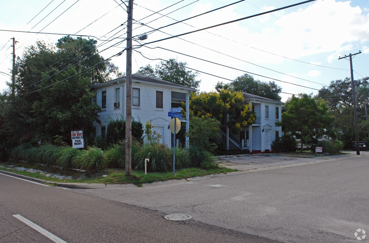 Building Photo - 127 N Lincoln Ave