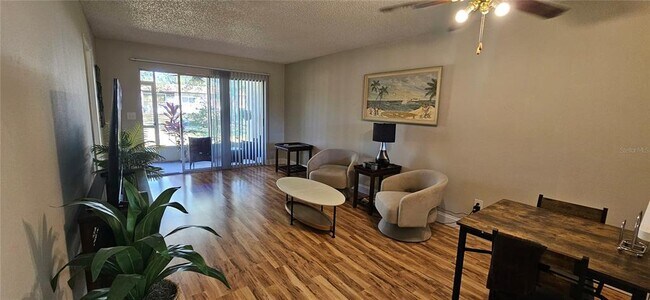 Building Photo - 3121 Mission Grove Dr